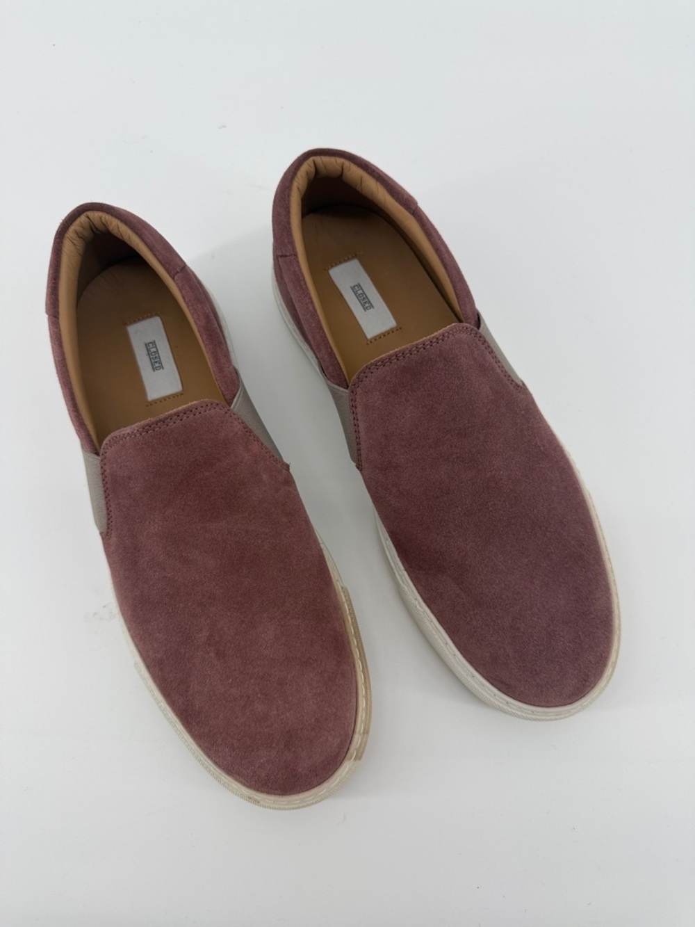 Closed Suede Slip On Shoes in Burgundy 37 S11